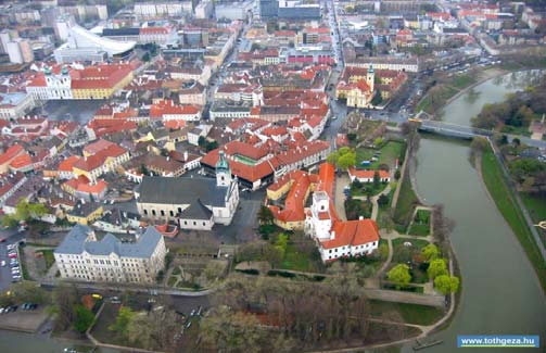 19th European Young Geotechnical Engineers’ Conference - Aerial view of the downtown