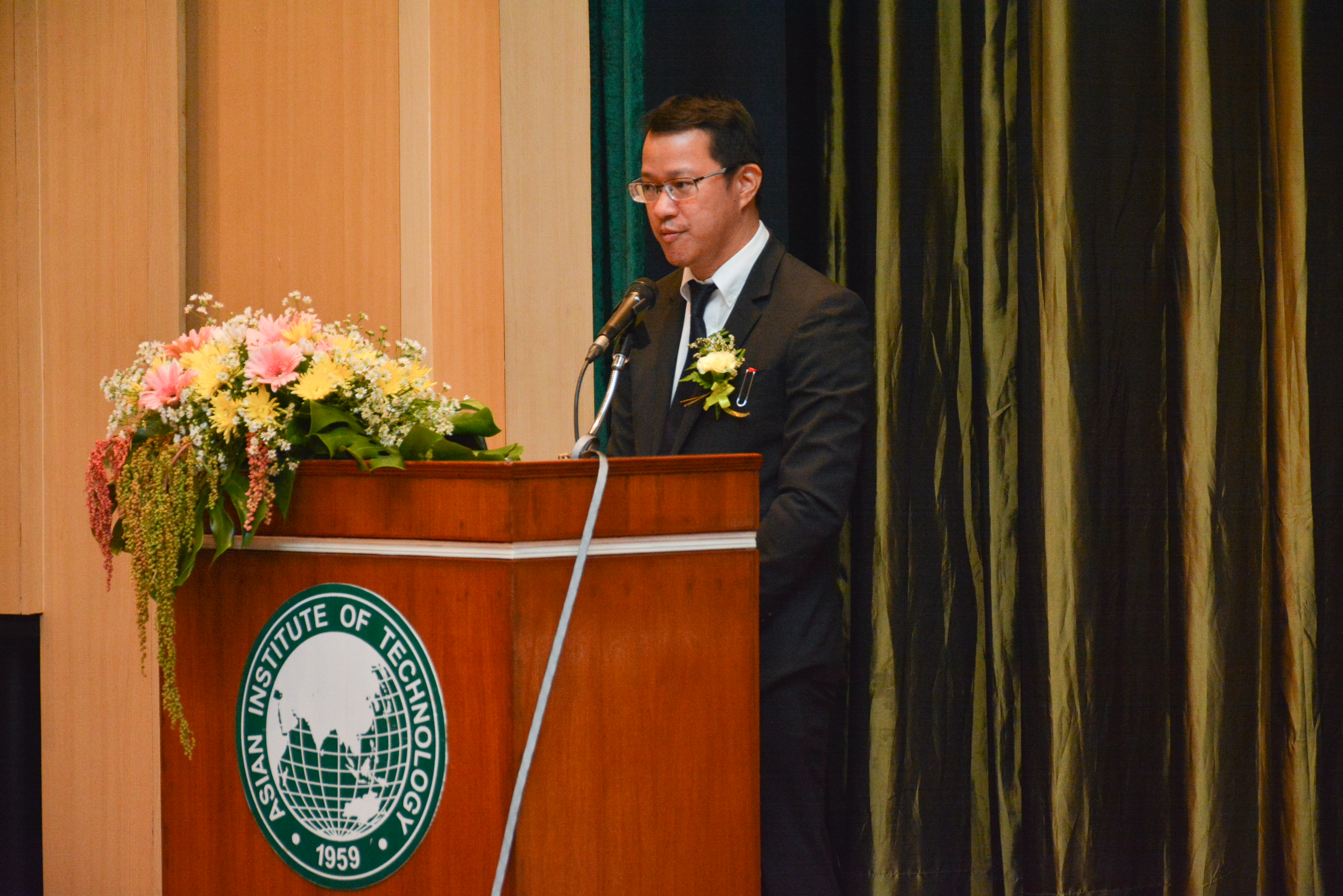 1_3_Dr. Suttisak Soralump-Geotechnical Development in Thailand –Contribution of SEAGS