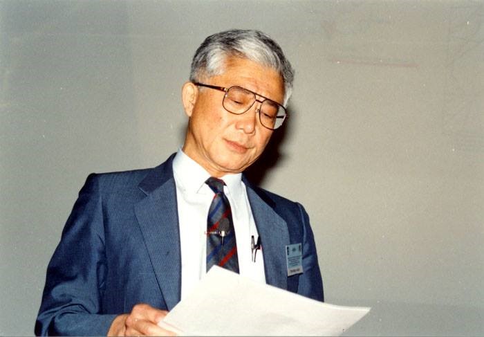 Prof. Toshinobu Akagi