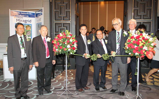 bergado-ribbon-cutting